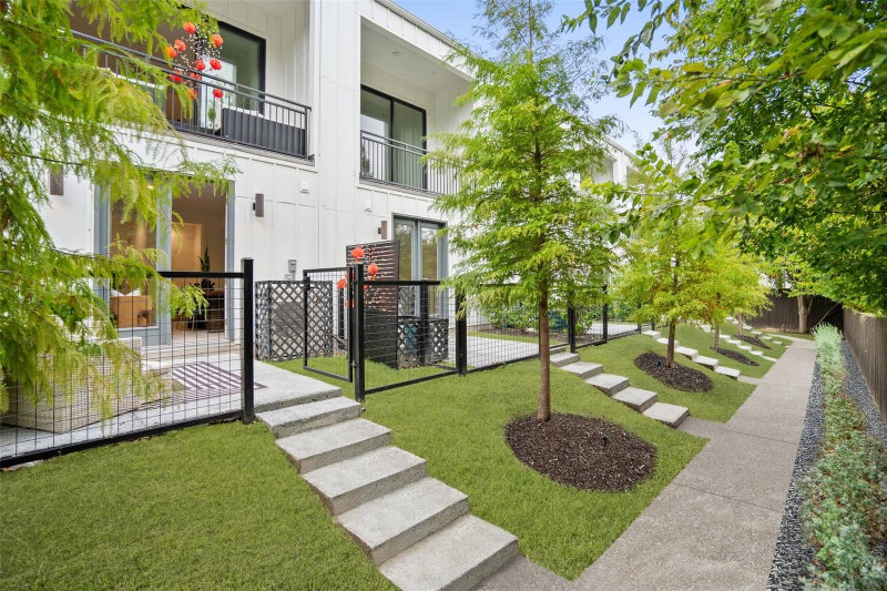 Property photo 32