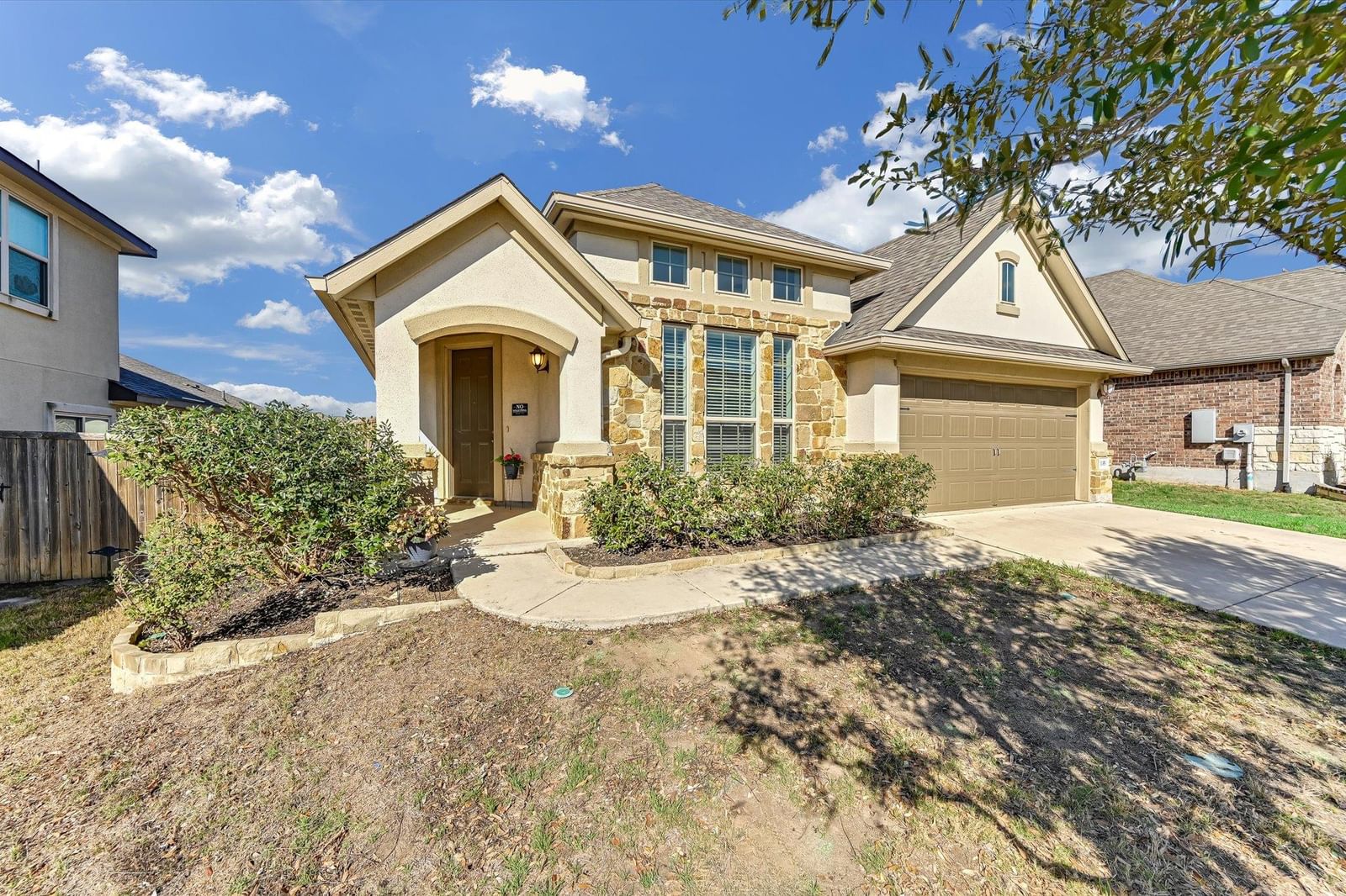 135 Tailwind DR - Photo 1