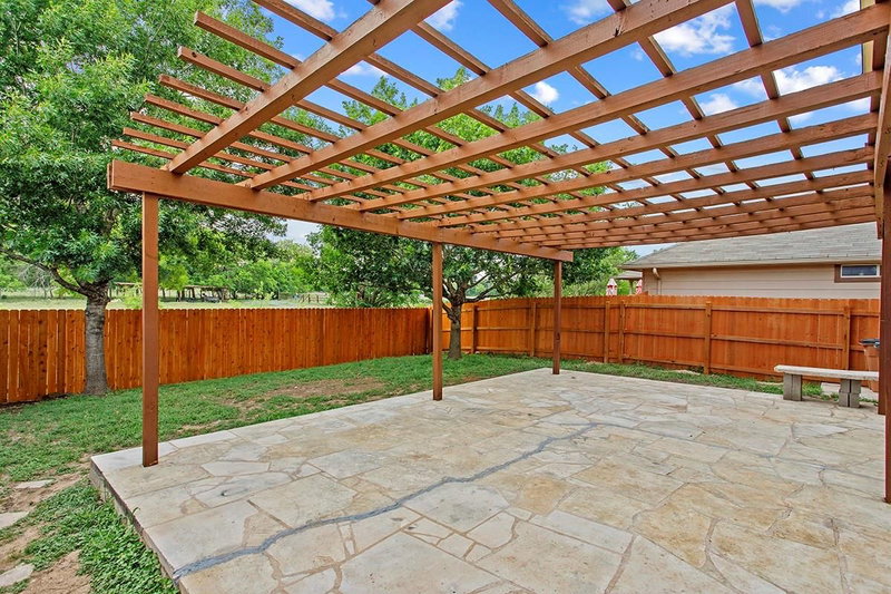 Property photo 32