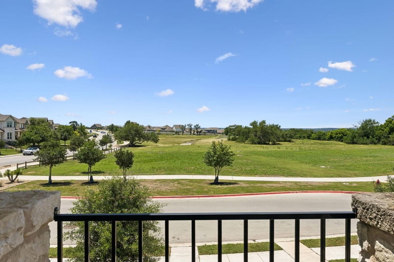 Property photo 32