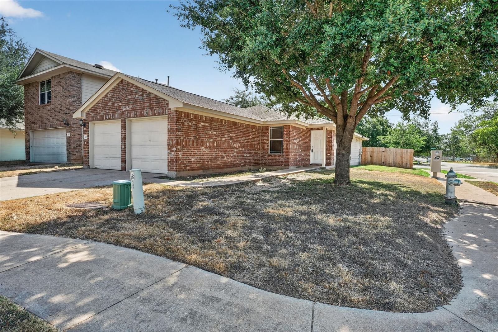 3101 Etheredge DR - Photo 1