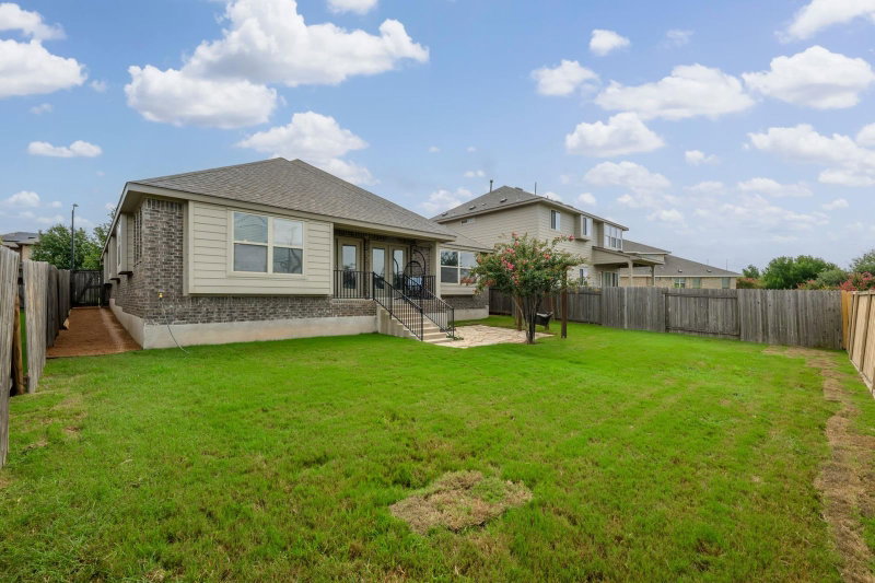 Property photo 33