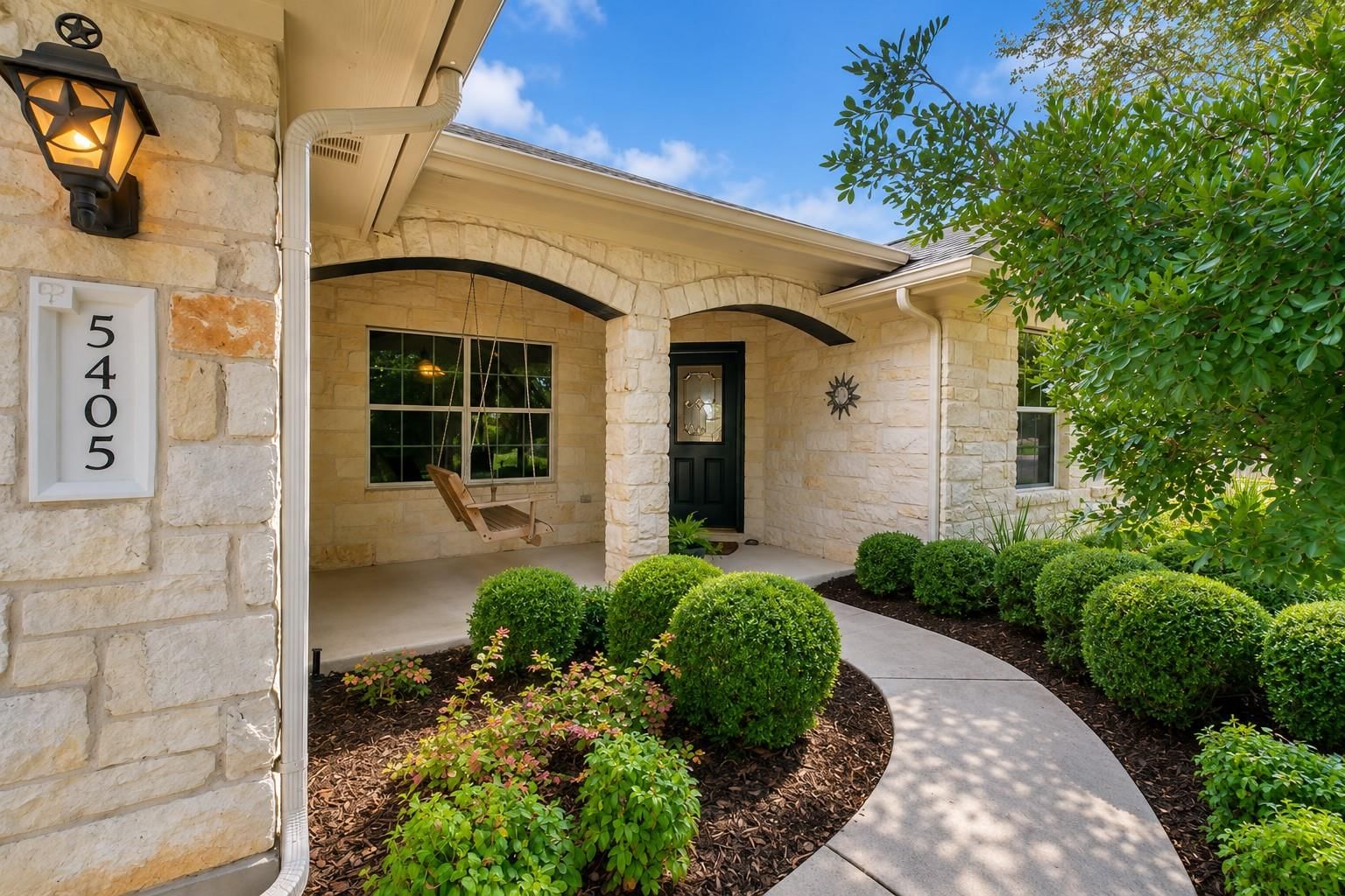 5405 Korth DR - Photo 1