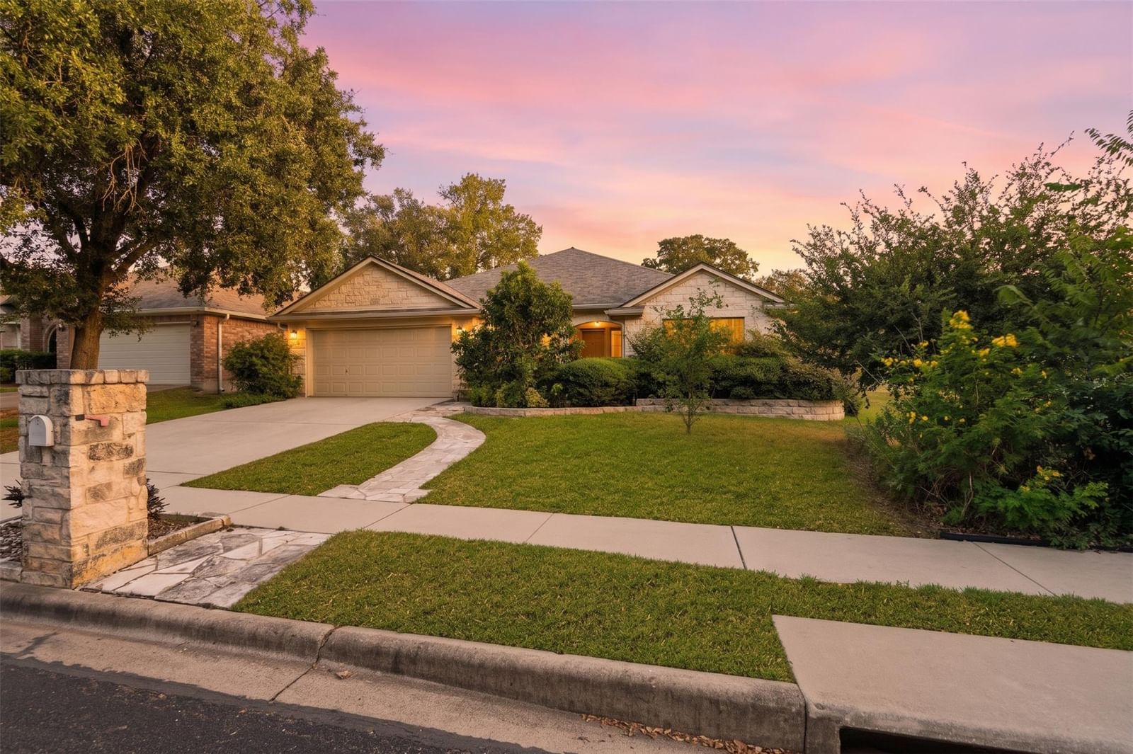 5405 Korth DR - Photo 1