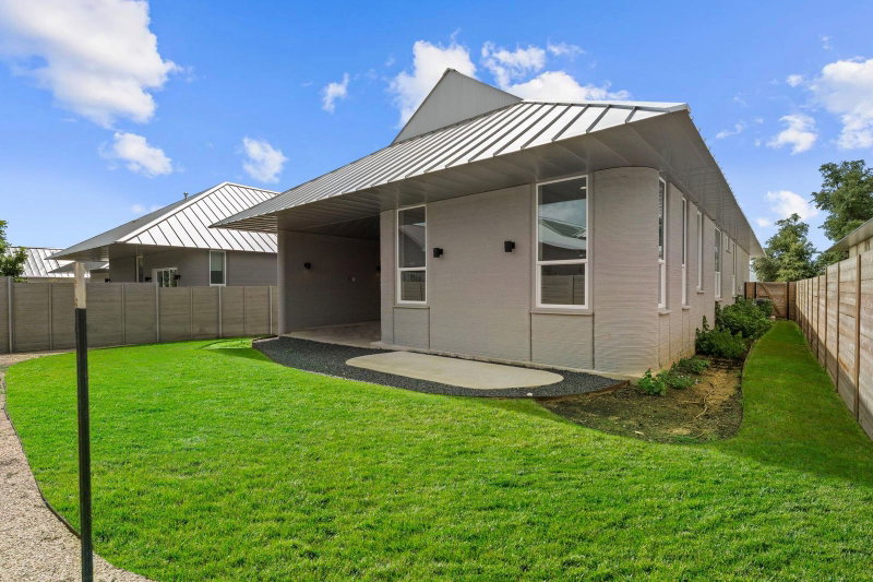Property photo 32