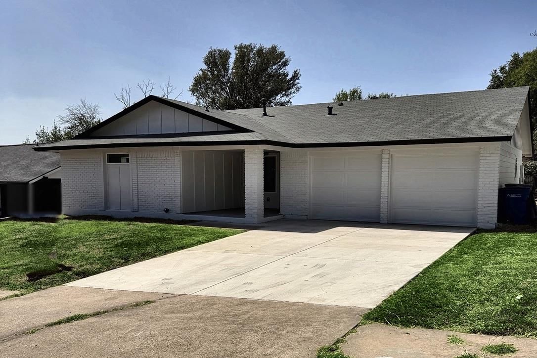 4806 Carsonhill DR - Photo 1