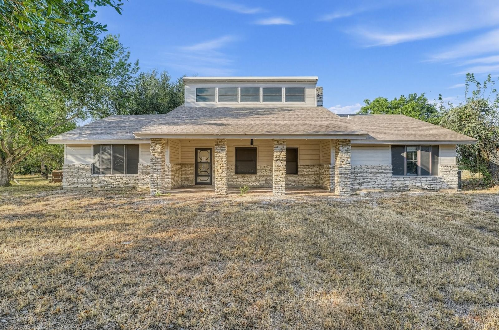 1650 County Road 421, Taylor, TX, 76574