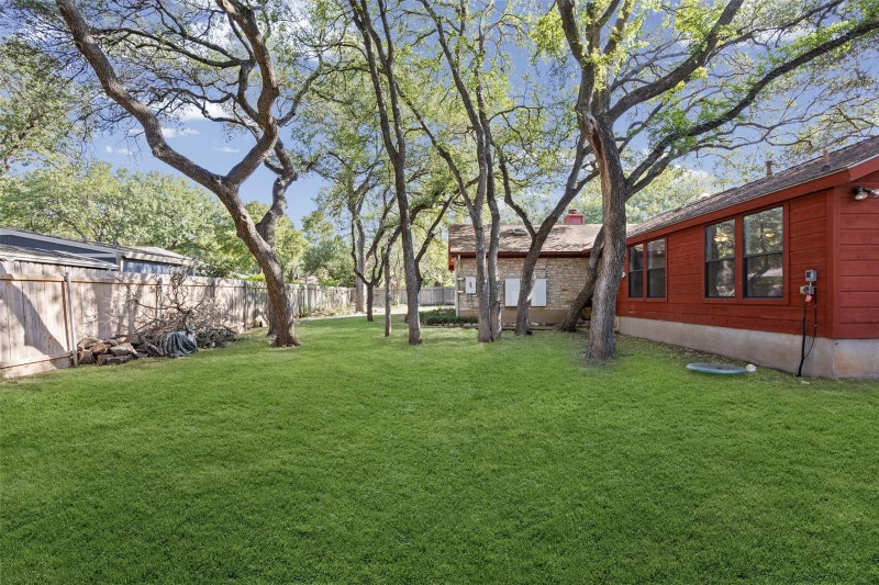Property photo 35