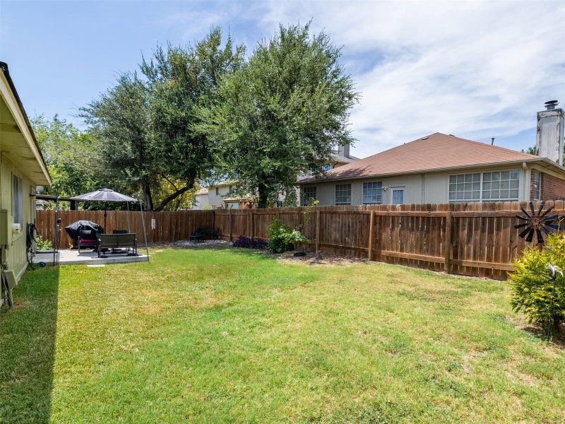 Property photo 24
