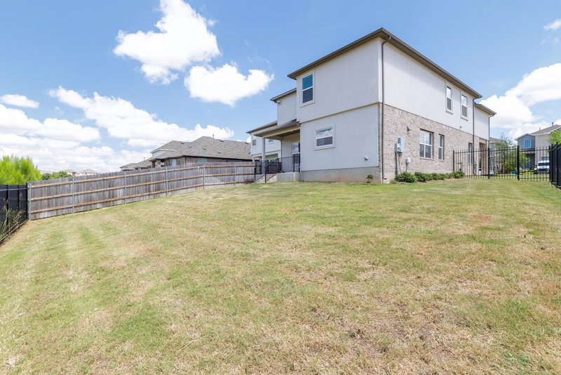 Property photo 23