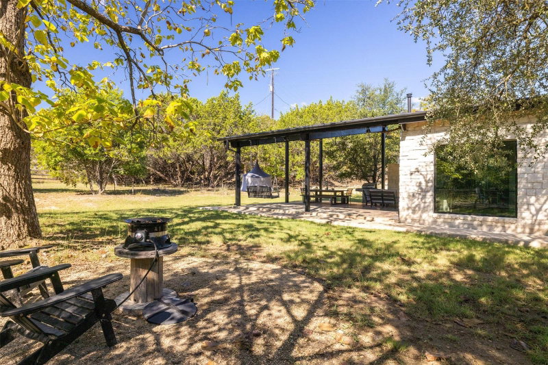 Property photo 24