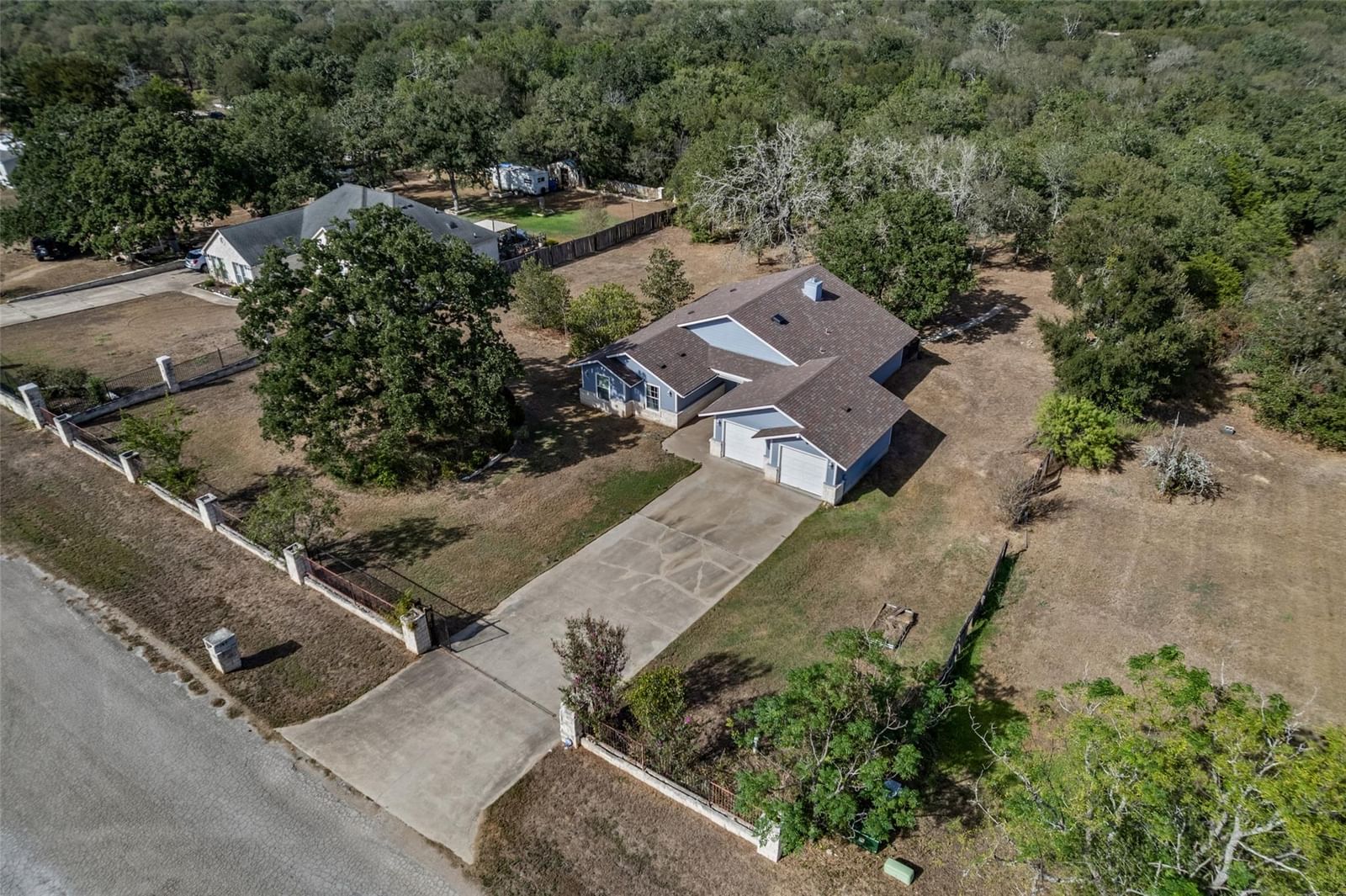 197 Wright DR - Photo 1
