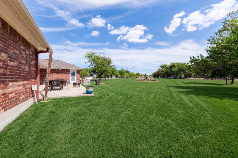 Property photo 25