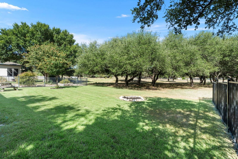 Property photo 31