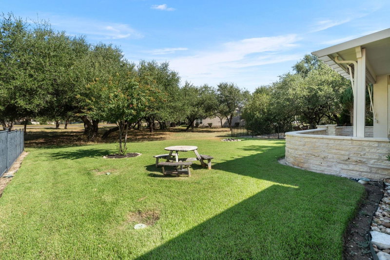 Property photo 32