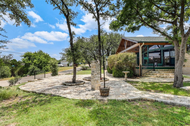 Property photo 33