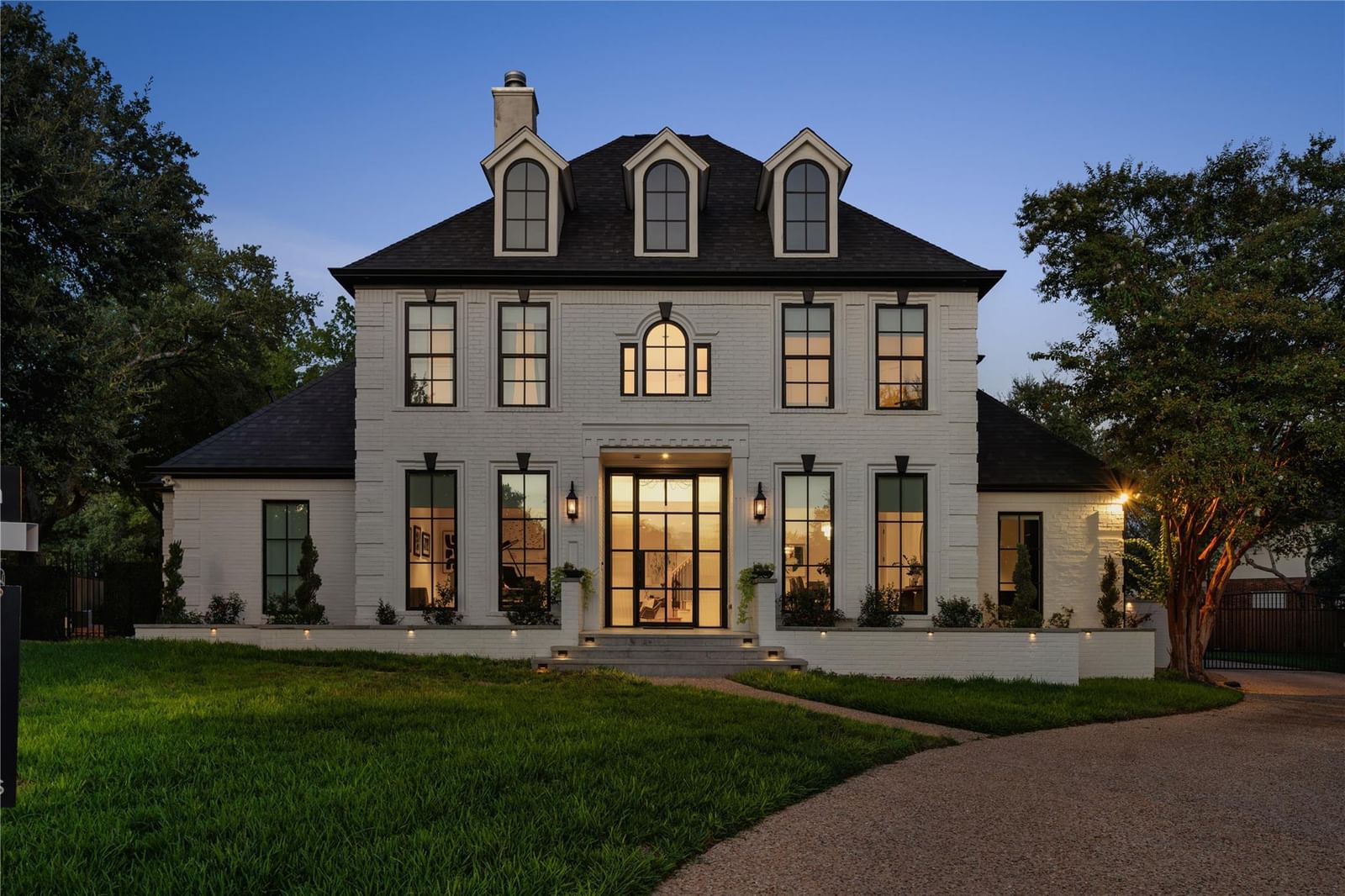 5107 Gold Crest CT - Photo 1