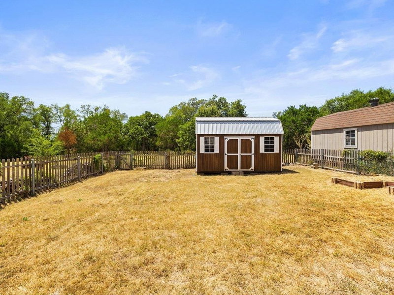 Property photo 31