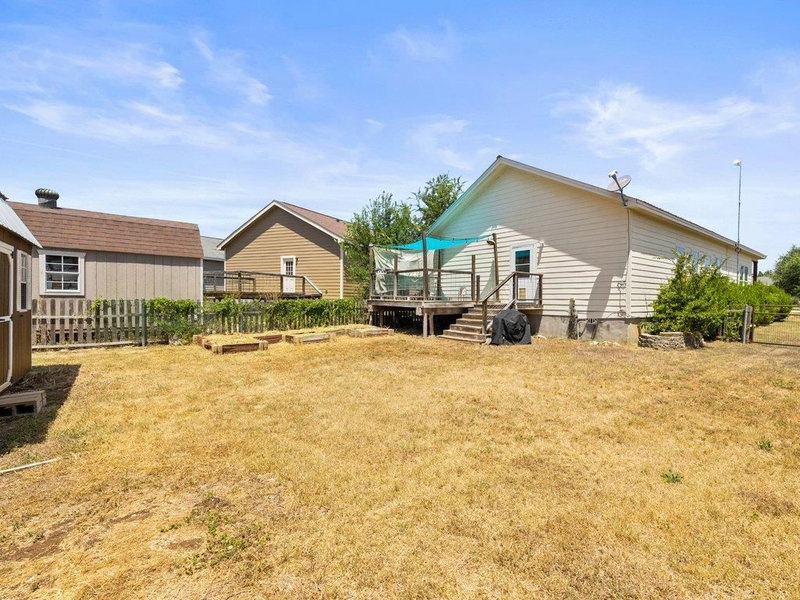 Property photo 36