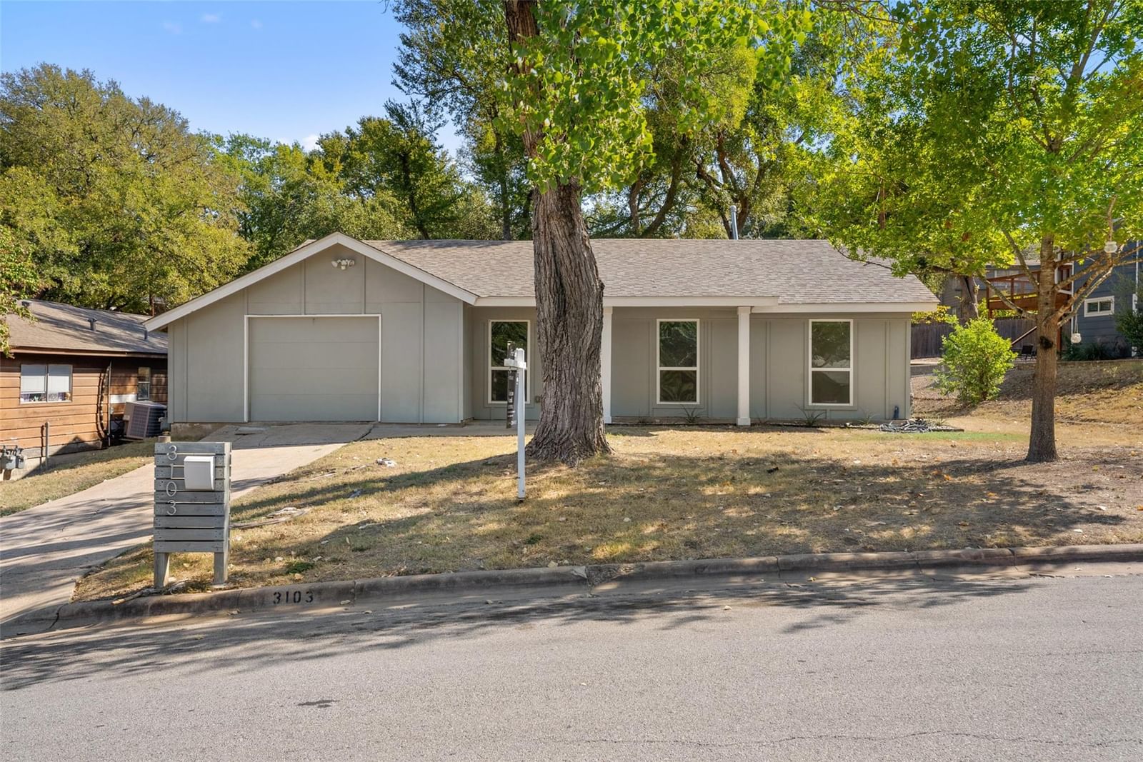 3103 Matador DR - Photo 1
