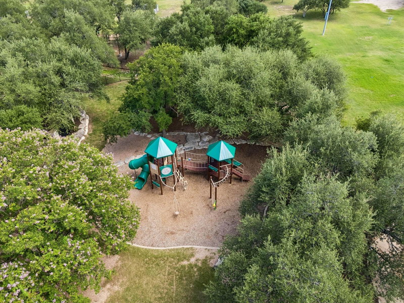 Property photo 38