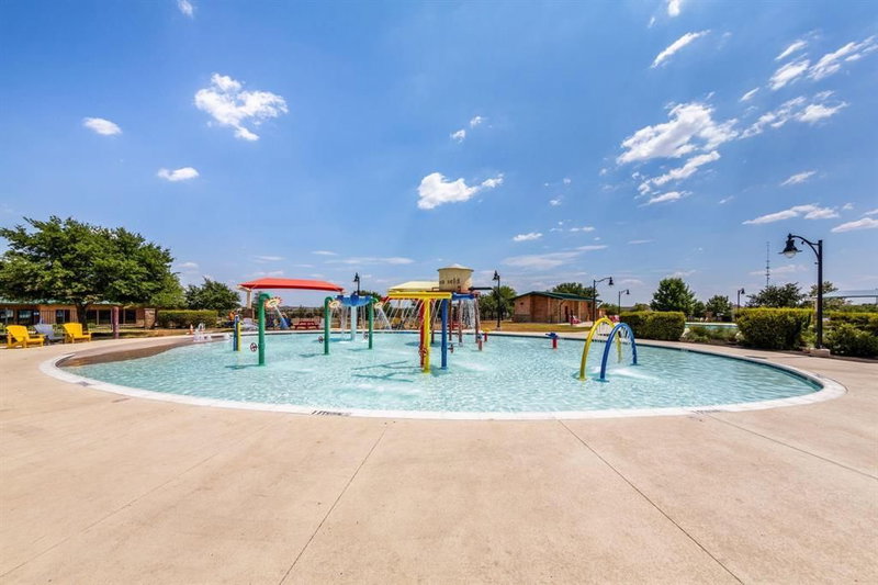 Property photo 40