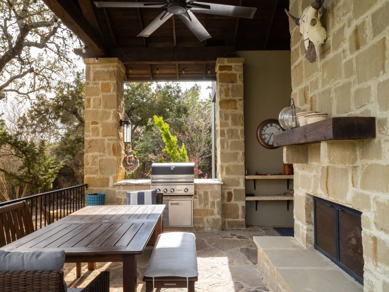 Property photo 32