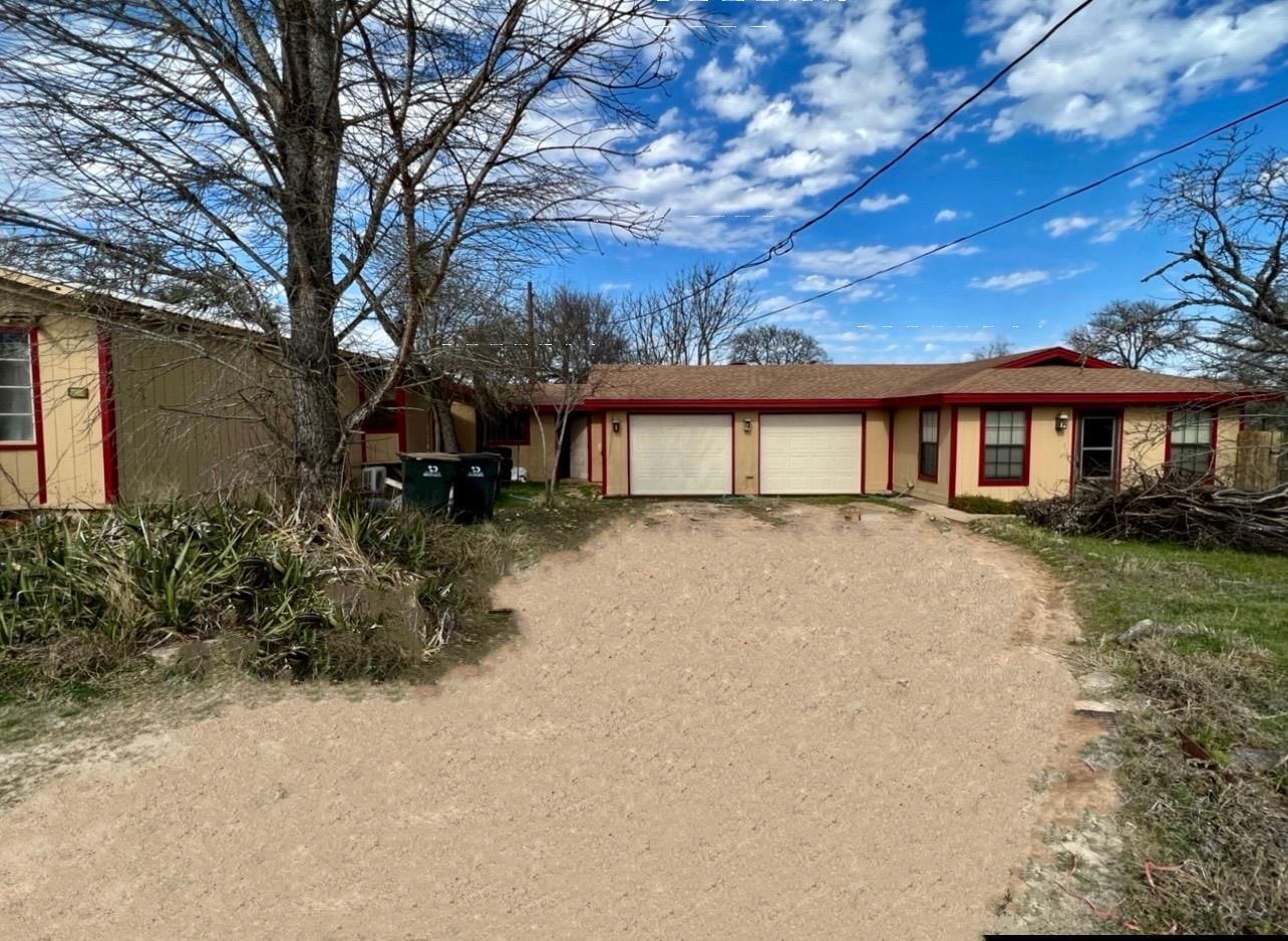 10208 Thomaswood LN - Photo 1
