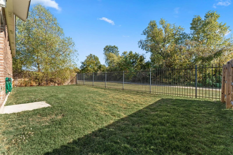 Property photo 31