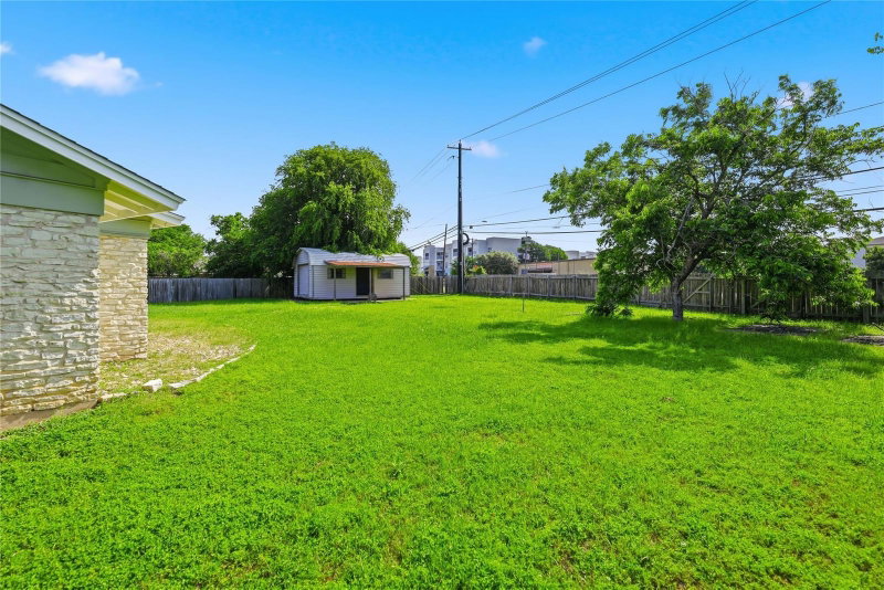 Property photo 33