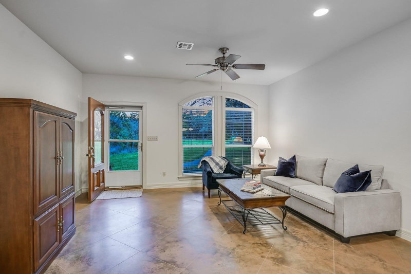 Property photo 32
