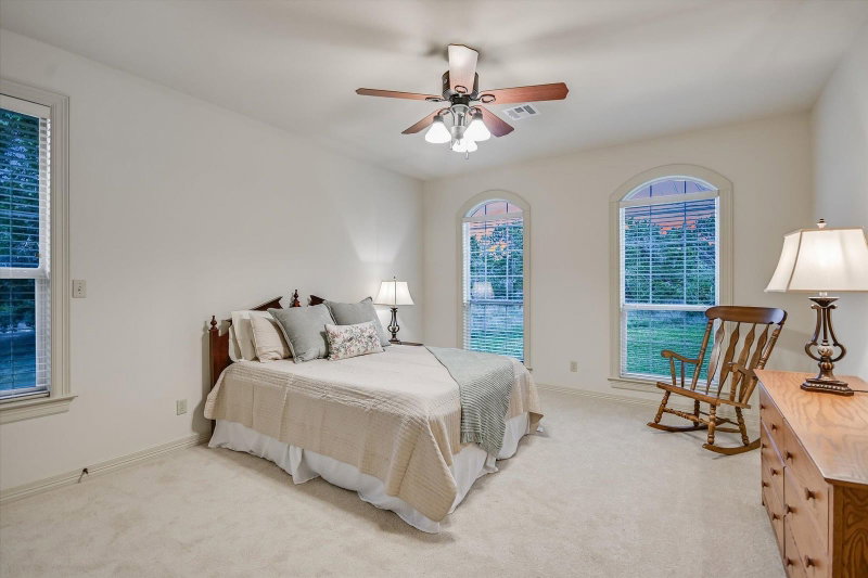Property photo 35