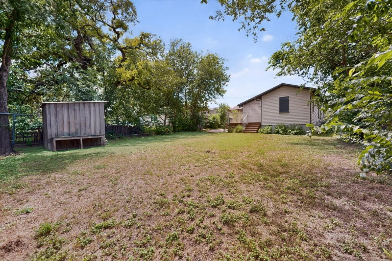 Property photo 25