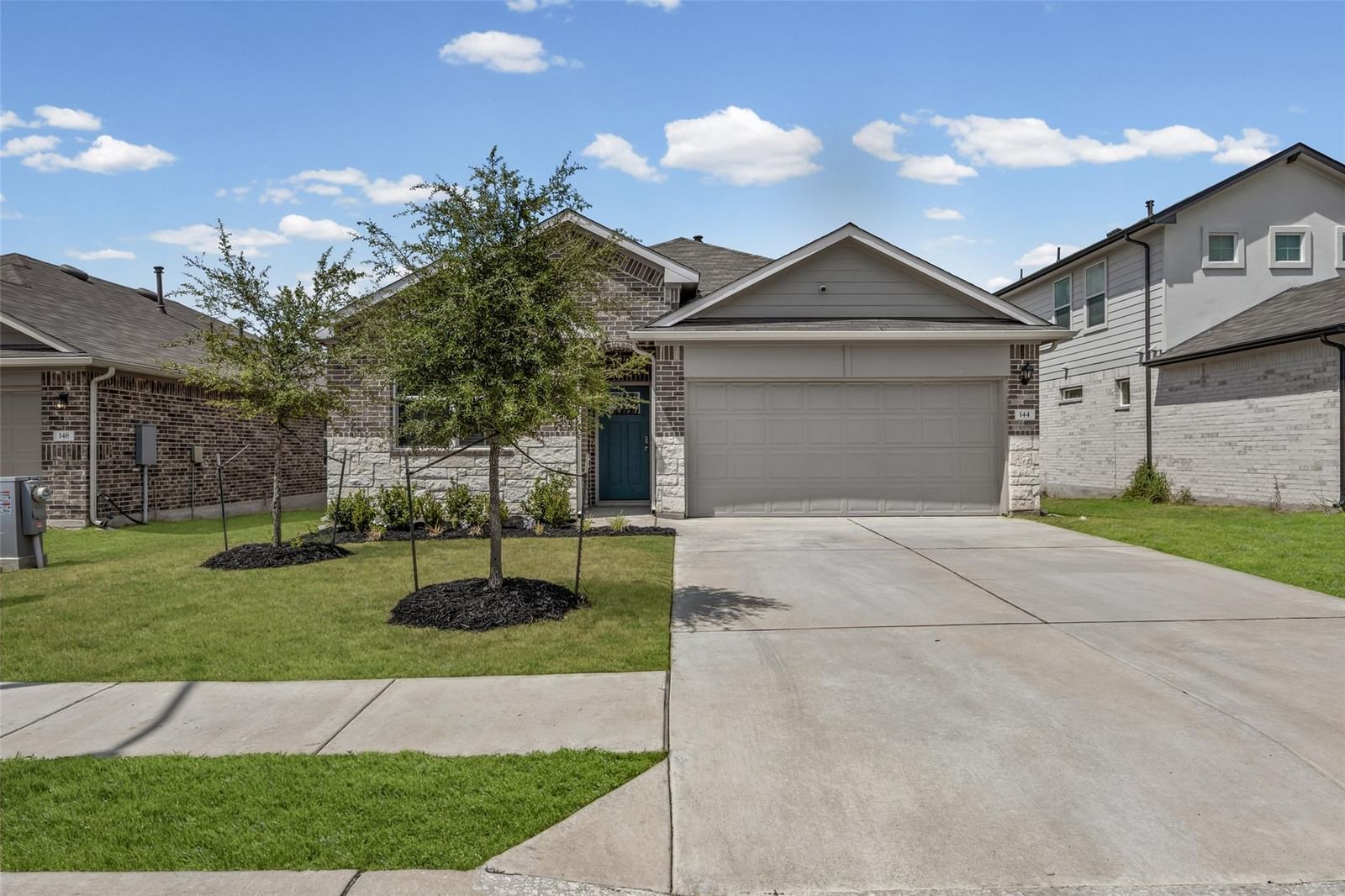 144 Ballyneal LN - Photo 1
