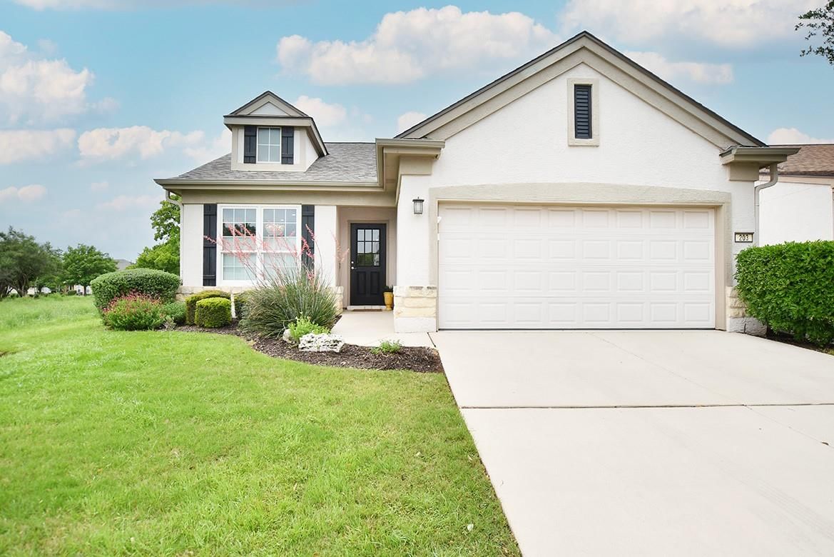 203 Winter DR - Photo 1