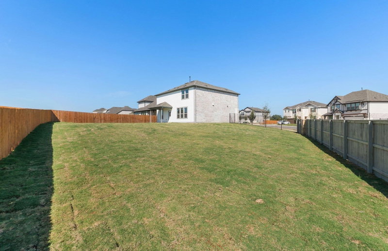 Property photo 24