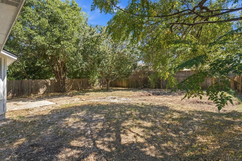 Property photo 33