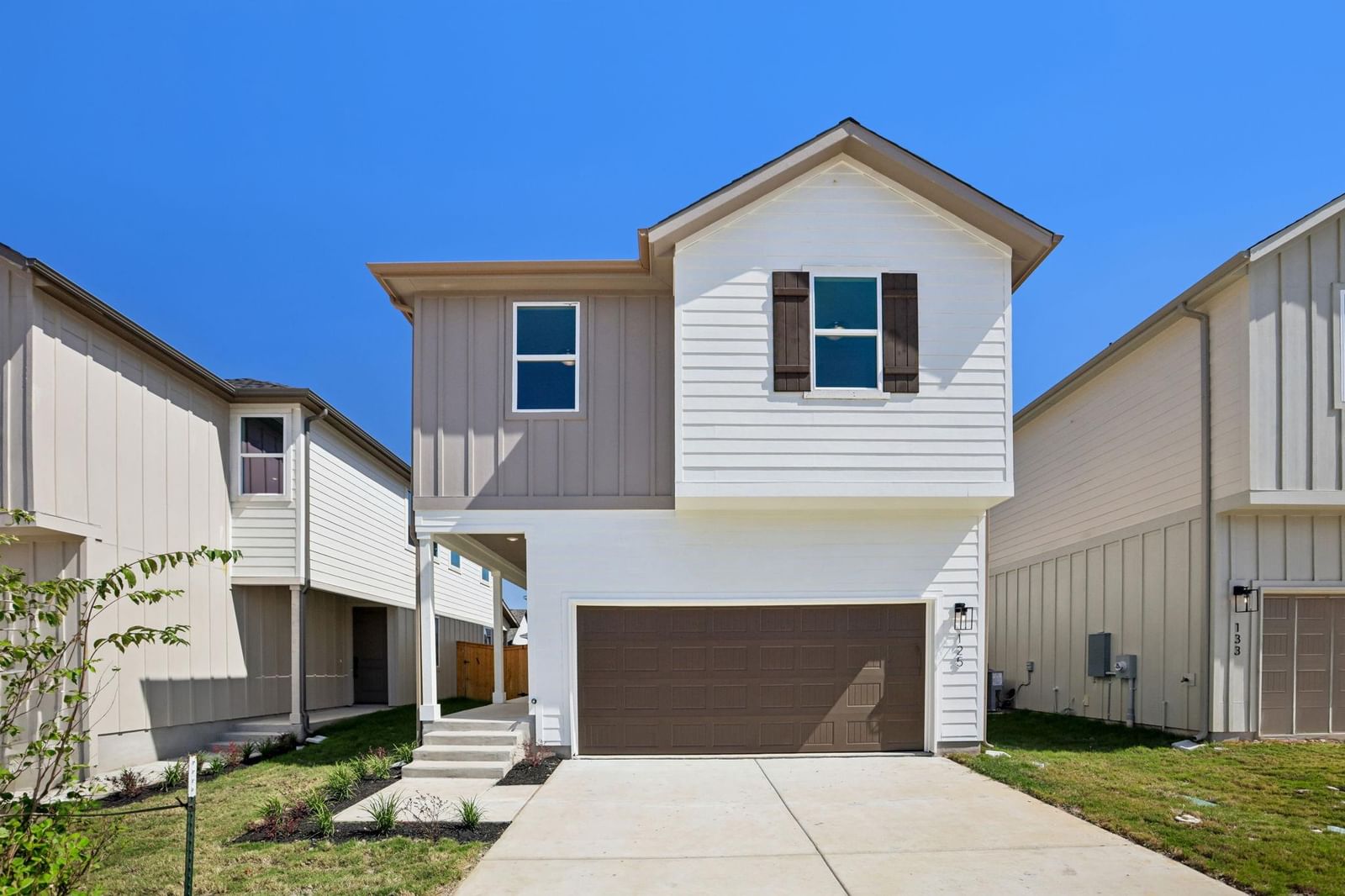 125 Maverick Ave - Photo 1