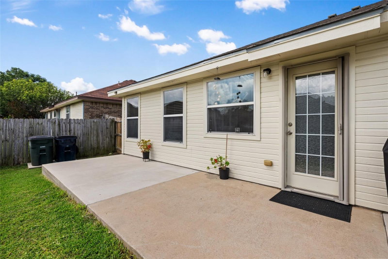 Property photo 32
