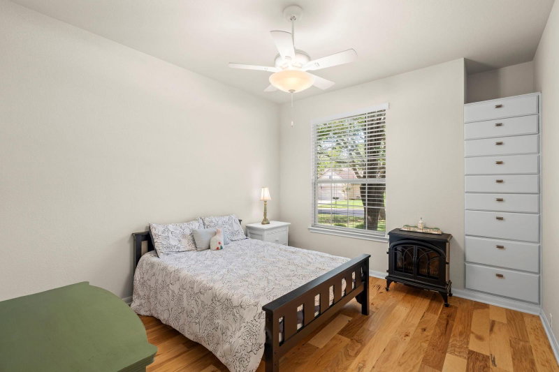 Property photo 24