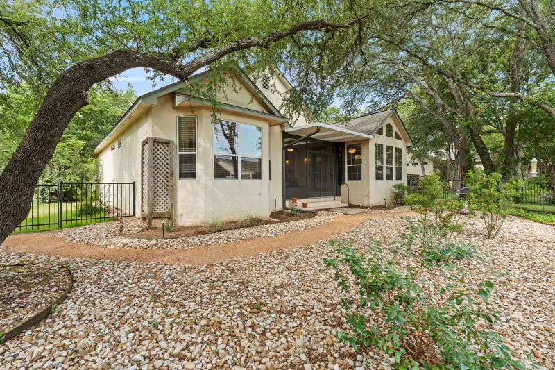 Property photo 37