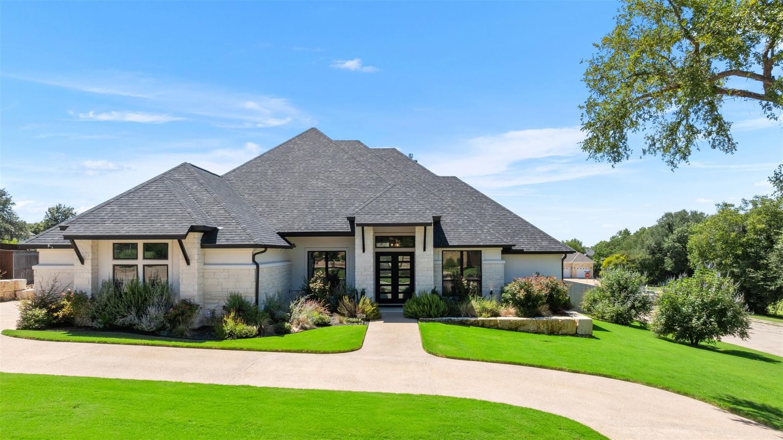 1606 Alta Vista LOOP - Photo 1