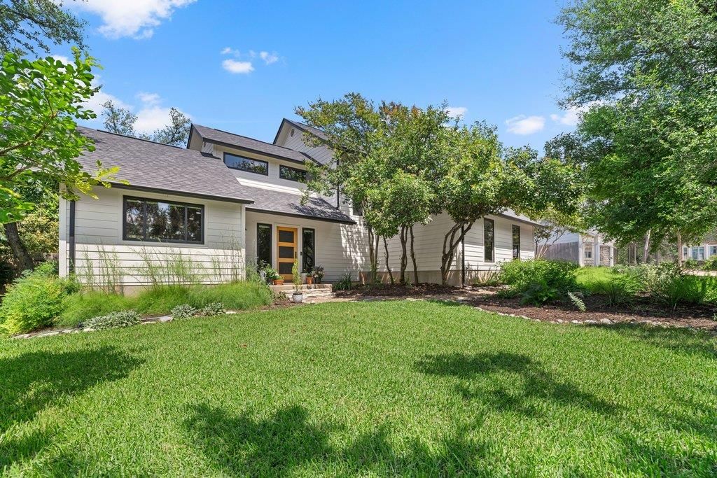 1117 San Augustine DR - Photo 1