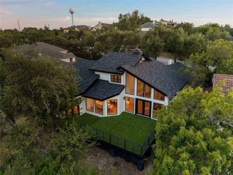 Property photo 34