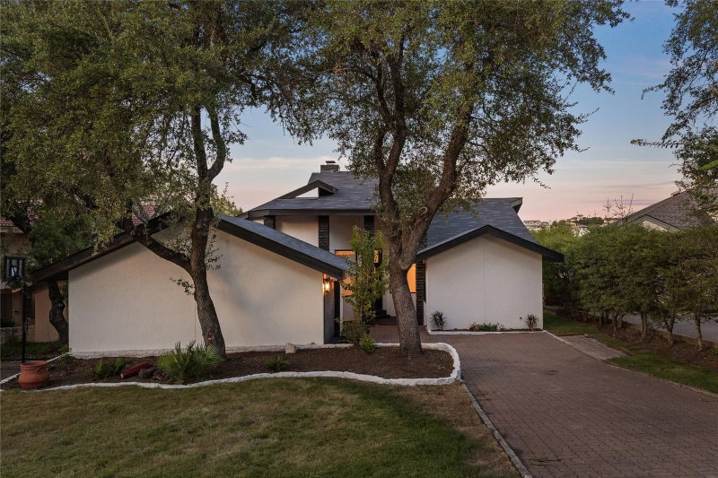 Property photo 35