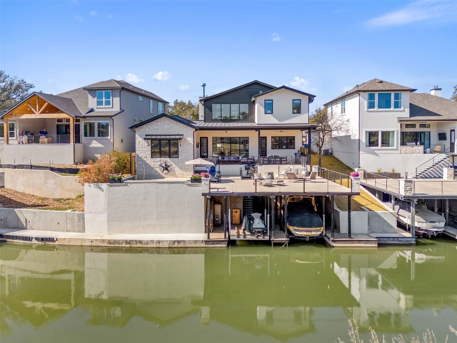 107 River Park DR - Photo 1