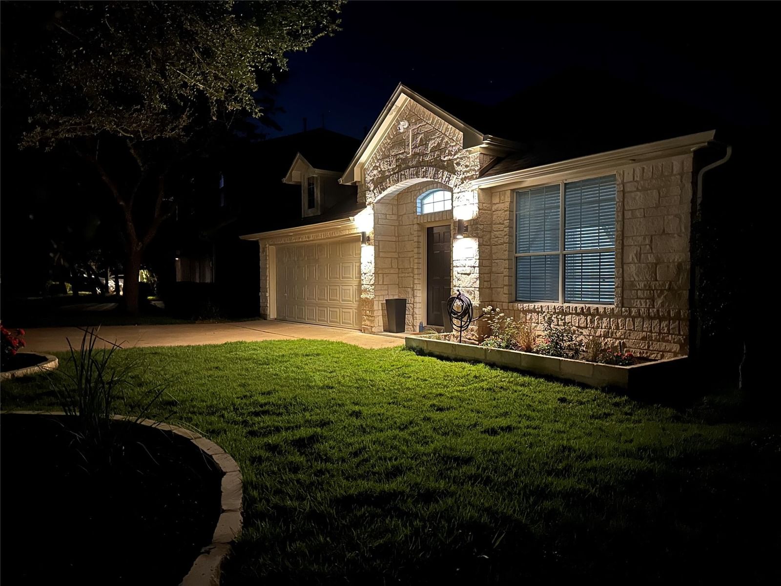 Photo 3