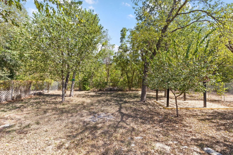 Property photo 43