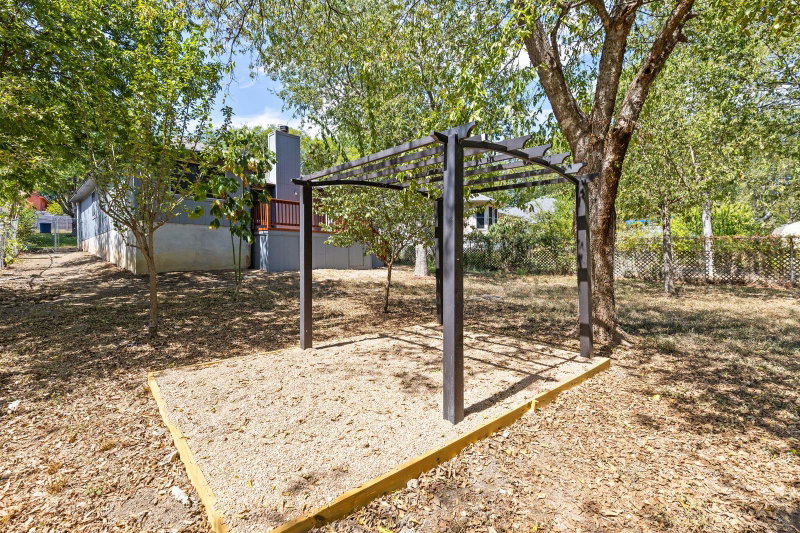 Property photo 44