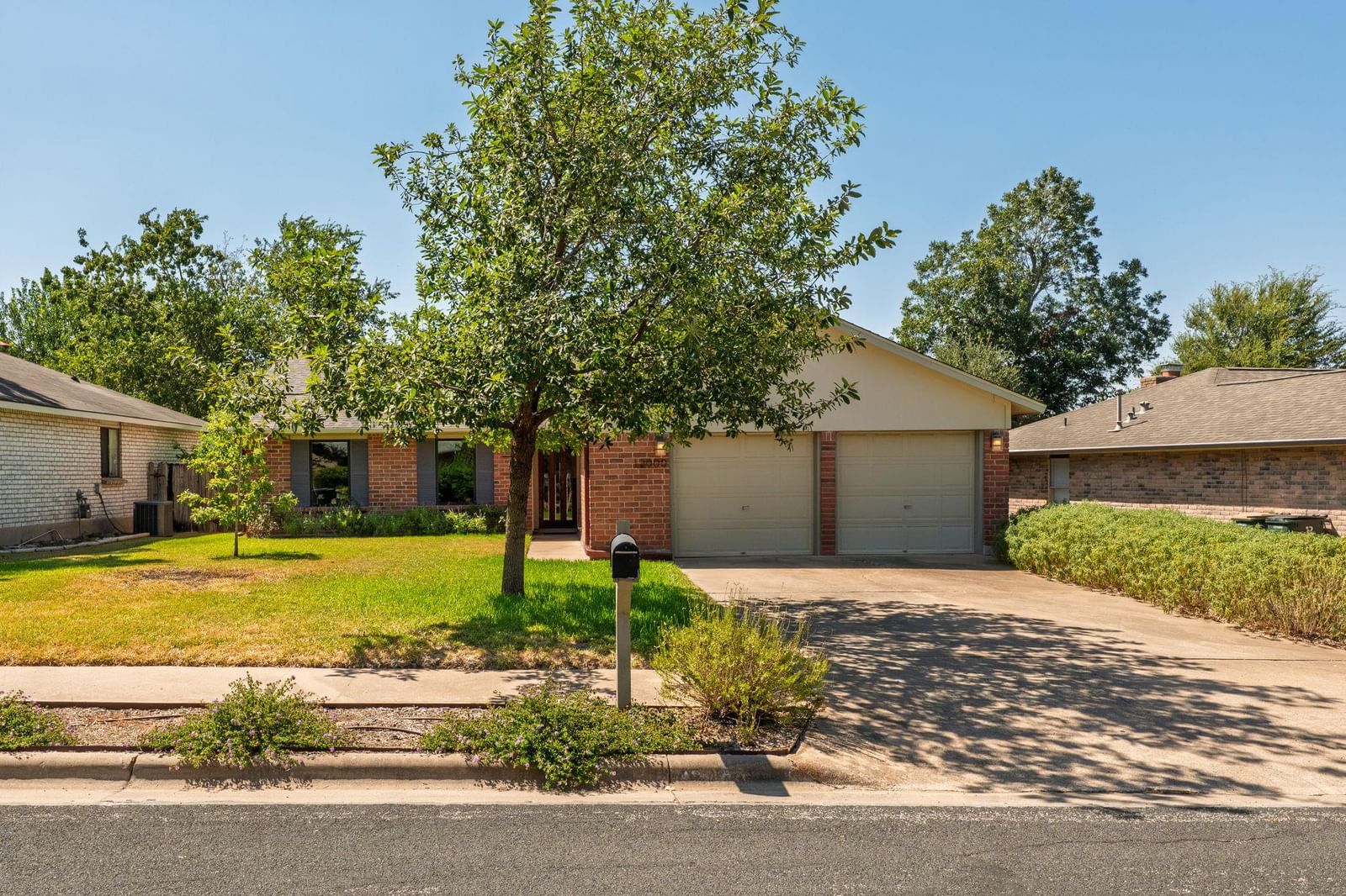 12000 Swan DR - Photo 1